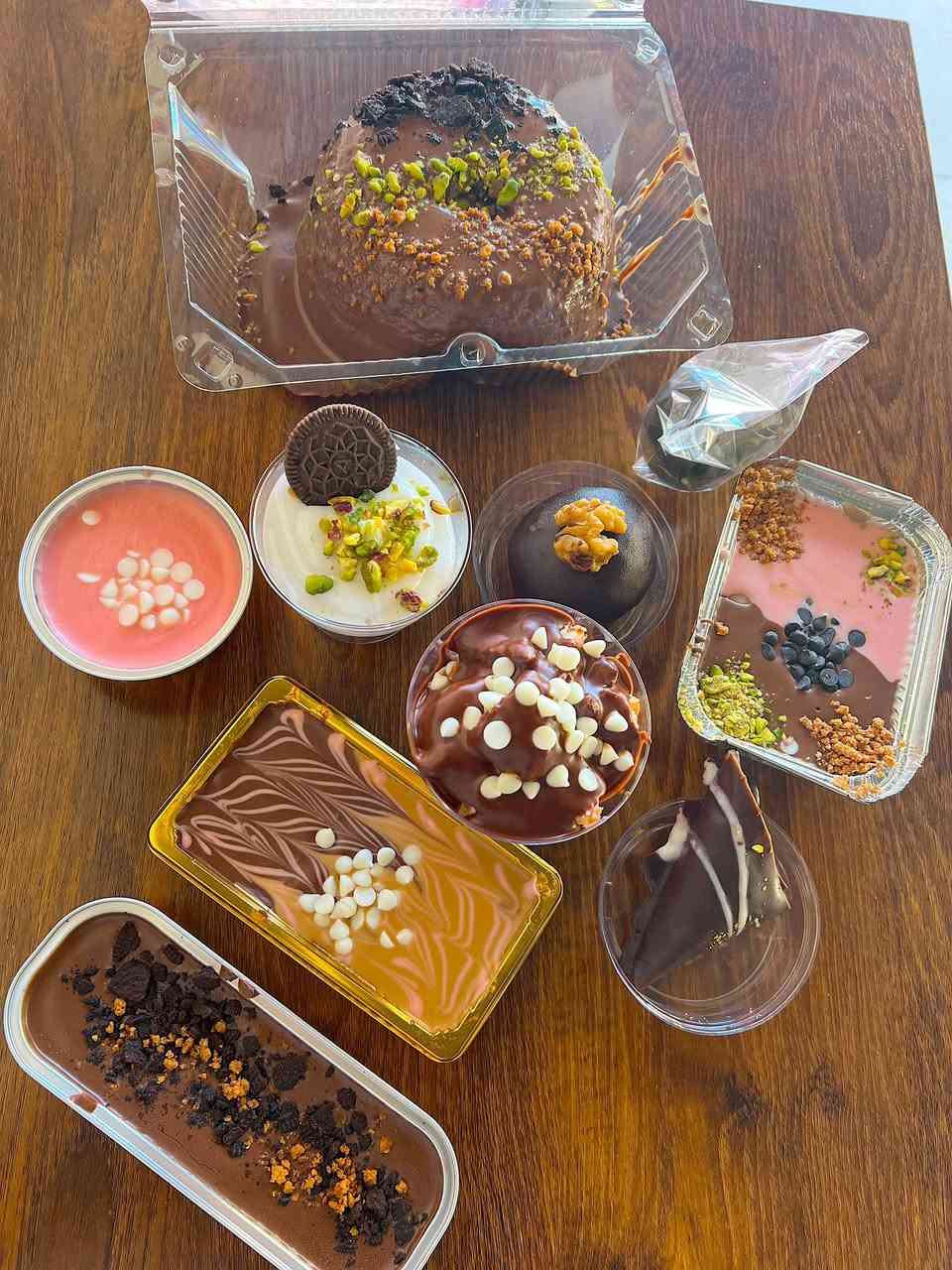 عرض اليوم 👇👇👇
كل الي بالصوره ب10 فقطططط

مكاني الجديد📍

خاجيه شارع 40 مجاور  أفران 🥖العراق
محل (( ركــن الحـلويـات))
الرقم 📱

***********

0778 115 7900
