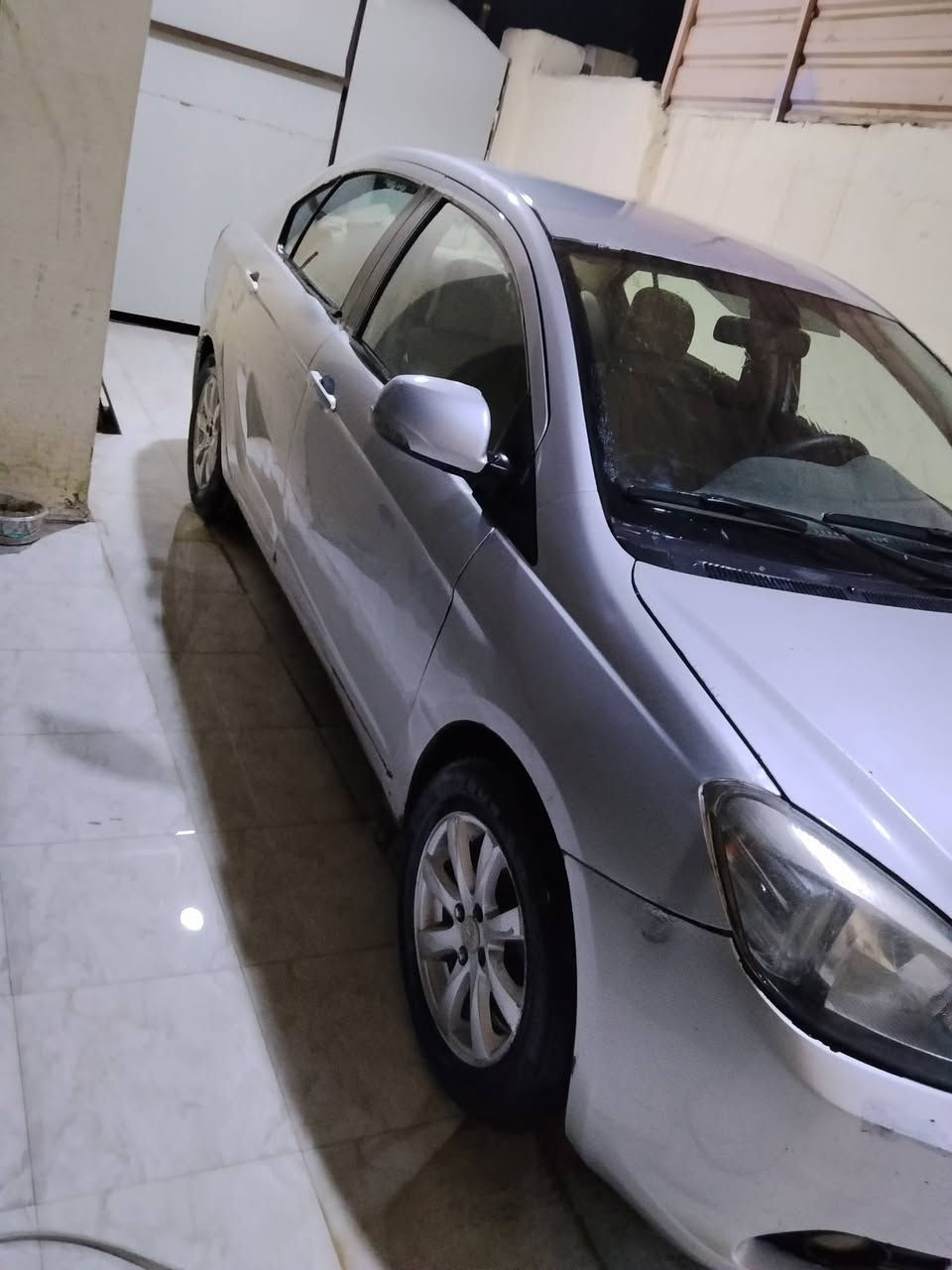 سلام عليكم فولكس موديل 2012رقم بابل كير عادي حدادية جديدة تخم تاير جديد كهربائيات بلادية غرفتهة بلادية عنواني بابل  السعر 37وبي مجال ***********
