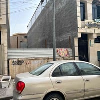 قطع أرض للبيع  مساحة ١٣٥ واجة ٥  تقع في الاعظمية  شارع الضباط   ٠٧٧١٥٤...