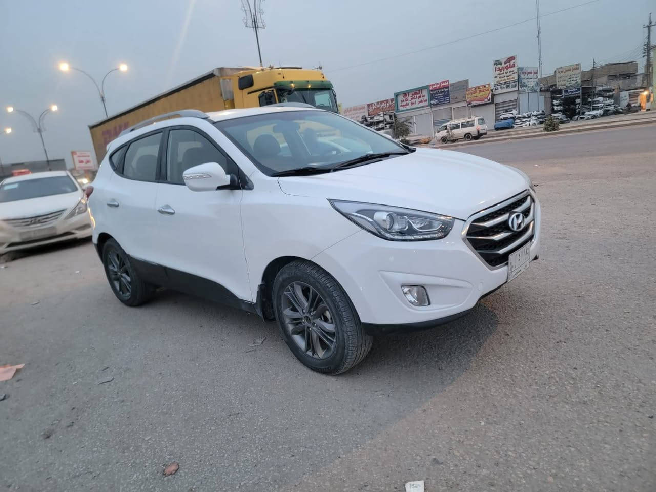 السلام عليكم توسان موديل 16 وارد خليجي مكينه وكير حداديه تبريد كله كفاله بيها رشات صبغ بيها بلا دواخل قماره تكم كفاله سياره جديده كلش مال جناي جاهزه ماكو كل نقص رقم بابل مداور مباشر بسمك السعر 126 العنوان بابل مركز المدينة ***********
