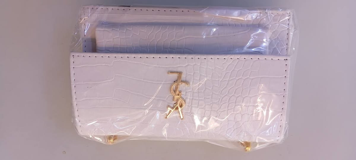 اللهم صلِّ على محمد وآل محمد 🌸
✨ وصلت حديثاً إلى مول السعادة ✨
تشكيلة متنوعة من الحقائب النسائية والبناتي بأجمل الموديلات وأحدث التصاميم 👜💖
🎀 حقائب يومية وعمل
🎀 موديلات سهرات
🎀 حقائب بناتي بألوان جذابة
🎀 خامات مرتبة وأسعار مناسبة للجميع
📍 العنوان:
الديوانية – حي العسكر
شارع لوكفه القديم
مقابل شارع مركز شرطة الحسين
مول السعادة… ذوق وأناقة بأسعار ترضيكم


**إذا كنت صاحب هذا الإعلان وتريد حذفه لأي سبب، رجاءا أرسل رسالة إلى الدعم الفني**