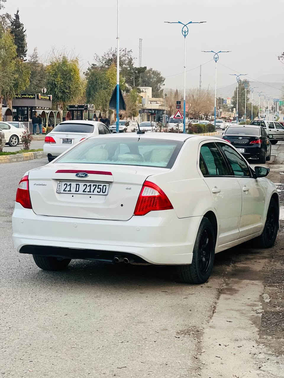 فۆرد فیوژن 2011 مەکینە2.5 مەرخوب ڕەقەم سلێمانی ڕەقەمی تازەیە سەنەوی بەسەرچوە تەحویل خرامە بەشەرت گێڕ و کەمینەو داروبەردی بەشەرت سعری 73 گەڵا و مەجال  ( *********** )  واتس ئەپی لەسەرە دار بنديهكان, السليمانية
