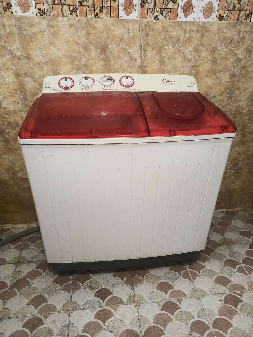 سلام عليكم غساله للبيع كلش جبيرة تغسل بطانيات بس نشافهه وكف ماعرف شبي اريده 125وبيهه مجال خاص


**إذا كنت صاحب هذا الإعلان وتريد حذفه لأي سبب، رجاءا أرسل رسالة إلى الدعم الفني**