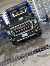 تحيه للجميع للبيع بسعر مناسب يوكن slt فئة XLالطويله مو البتره محرك 530...