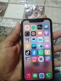 ايفون 11 • ١٢٨ • باتري ١٠٠٪