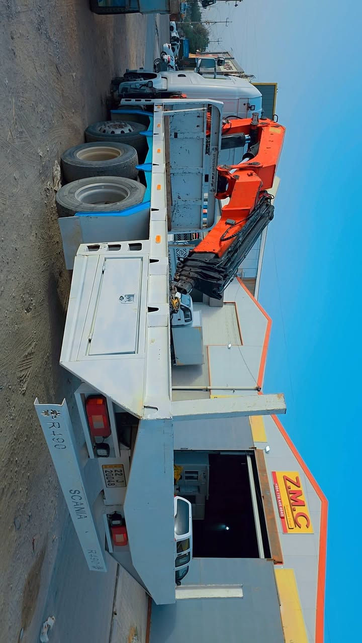 للبيع سكانيا 2015 حجم 490 ثلاثه محاور سحال مزوج كرين 17 طن 7 سلايت ريموت رقم شمالي باسمي هذا رقمي *********** بيها واتس اب
