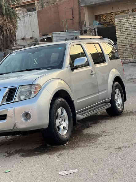 سلام عليكم سياره نيسان بافندر موديل(2008) رقم إنكليزي بغداد سنويه(2028) باسمي سياره فول إله فتحه تحكم مري تحكم ستيرن فور ويل تبريد وتدفه سياره وارد أمريكي حادثه قطعه باب اليمنه خلفي بدون دواخل بيه قطع صبغ بدون حادث  مكينه وكير وصدر جدد السعر $(78) الهاتف(*********** ) بغداد مدينه الصدر
