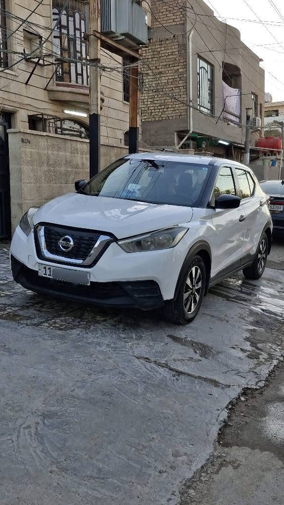 NISSAN . KICKS . 2020
نيسان كيكس . رقم بغداد بأسمي .
((( كير . محرك . تبريد . تدفئه . صدر . كهربائيات كلها جاهزه ))) 
حجم المحرك ٤ سلندر / ١٦٠٠ / 
ماشيه ٨٤ ميل ...
المواصفات ...
<<< بصمه . شاشه .كامره . حساسات . خلفيه . رادار جانبي وامامي . تحديد مسار . توقف ذاتي . تحكم جيهتين . نظام عادي وسبورت >>>
...............................
/// السياره حادثها بامريكا بنيد وبيها صبغ قليل مأشر عليه بالصور ///
رقم الشاصي [3N1CP5BV9LL563542] 
السعر ١٠٥ وبيها مجال ...
مكان السياره بغداد الكرخ .
للاستفسار ( *********** ) بغداد, العراق
