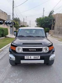 للبيع تويوتا اف جي موديل 2007لون اسود  الرقم الجديد وهزه جديده وسنويه ...