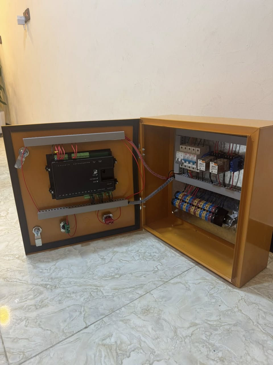 مهندس مهند
تاسيسات كهربائية
بوردات كلاسك 
بوردات ats
بوردات بروتكشن مولدات
منظومات كشف الحرائق 
*********** 
مهندس مهند
