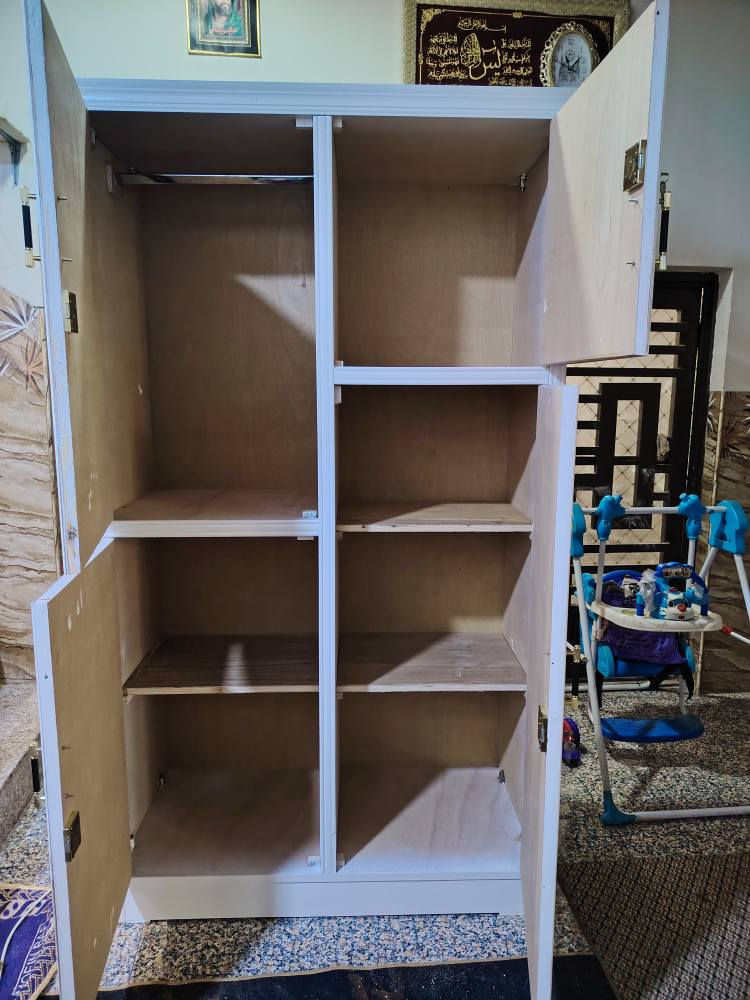 #كنتور ابو ثنين (طابق وربع) ✅✅🔎🔍

#ملاحضه☝️👍 الصبغ حسب طلب الزبون ✅

خارج الكنتور صاج طبيعي تارس (٥ملم)

داخل الكنتور ماليزي ابيض طبيعي (٣ملم)

(((ضهر الكنتور جرجوبه اطار خشب داخلي)))

يعني الكنتور يتفصخ قطعه قطه ويرجع ينشد😉

ارتفاع الكنتور 210 نزال 55 
عنوانه مرقد الحر شارع حي المؤمنين قرب دور المقالع محلات ابو صادق النجار معرض بركات ام البنين *********** كربلاء, العراق
