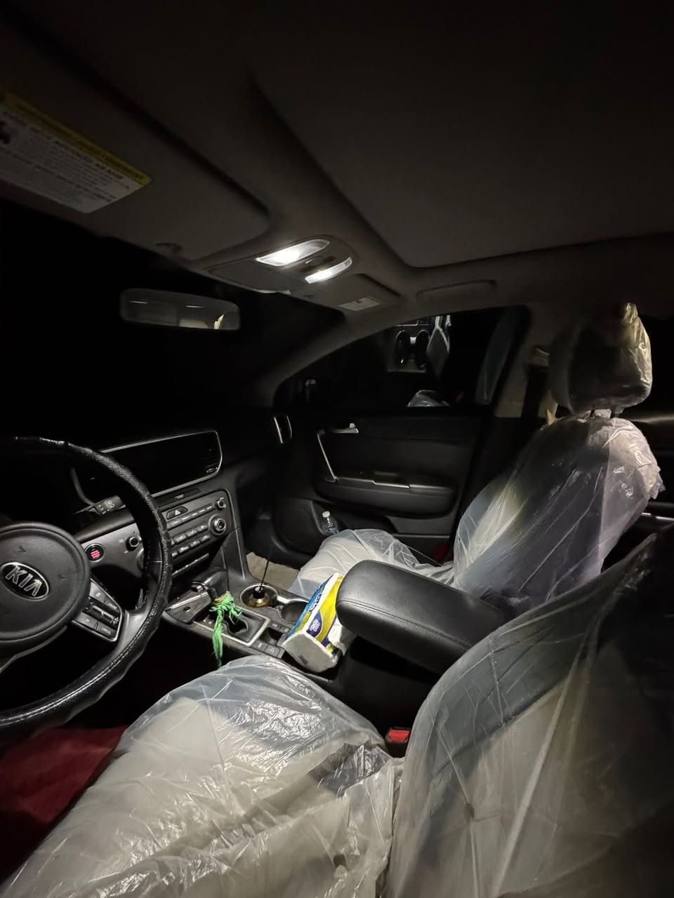 سبورتج 2022 فئة ex
فول مواصفات بصمه وفتحه 
اشاره عمياء ومانع انزلاق ومرايات شفط
ماشية 49 
تدعم Apple CarPlay / Android Auto
مقاعد تدفئه + ستيرن تدفئه
حساسات خلفيه وكاميرا خلفيه 
تكييف اوتاماتيك
توقف ذاتي 
دوشمه جديده وتخم تايرات جديد 
محرك 2400 اقتصادي
اوتو هولد وسايد بريك كهرباء
للاستفسار الرقم ***********
