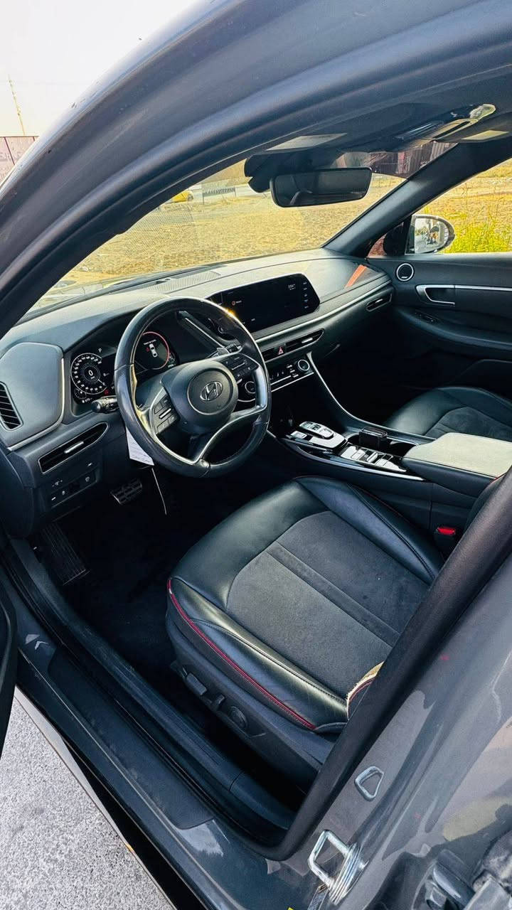 سوناتا ٢٠٢٢ كلين فول مواصفات ماشية ٢٢ رقم أربيل سيارة جاهزة هزة وسنوية كلة جديد 
***********

موقع السيارة أربيل 
السعر ١٨٥ ورقة
