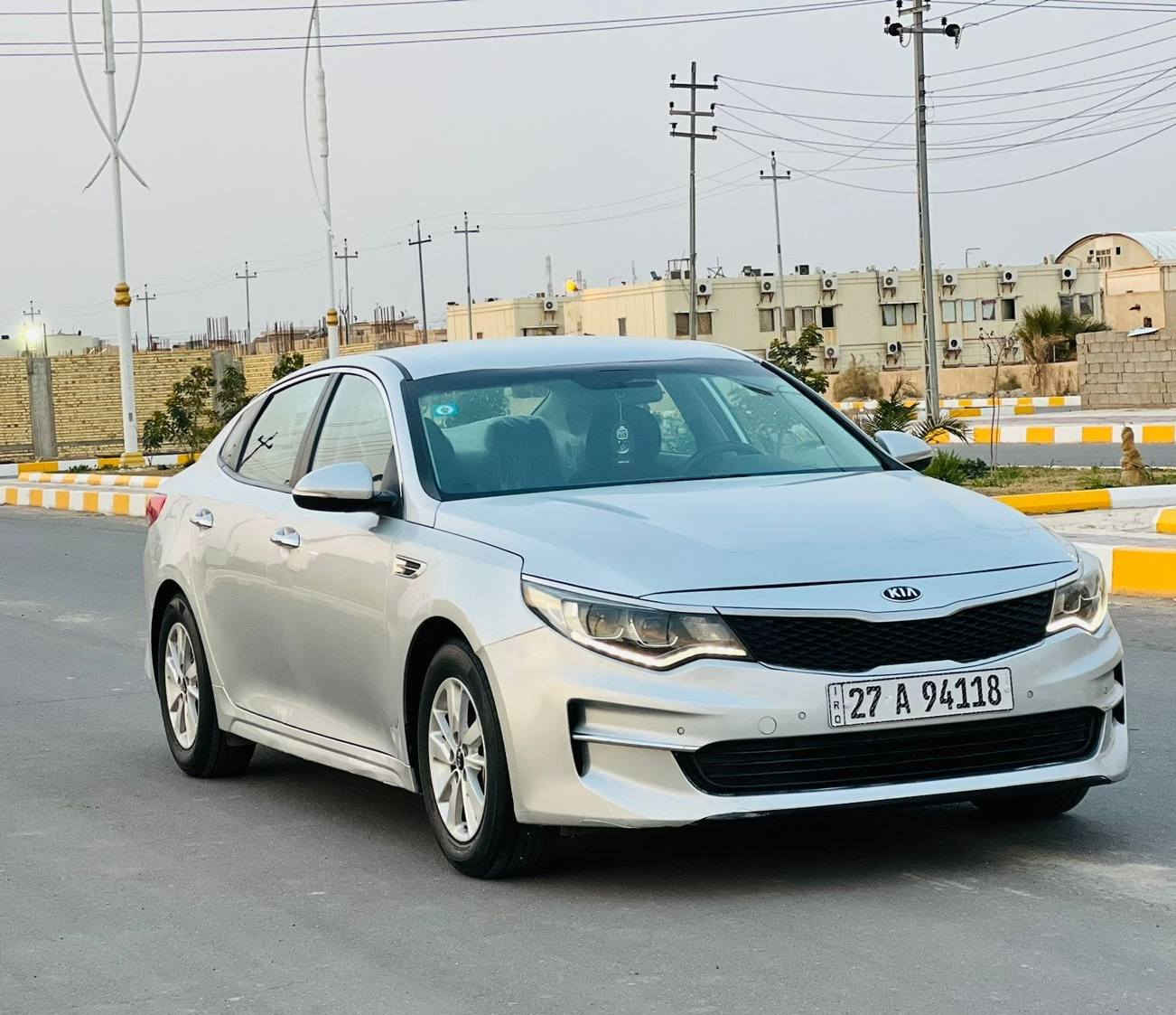 كيا اوبتيما  2018 رقم ذي قار بسمي رقم وسنويه الجديد مشروع وطني
وارد أمريكي حادث بسيط مقدمة البنيد فقط بدون دواخل شرط البدنه مامبدله سياره ليبل واحد  
 كير حداديه تبريد تدفئه كهرباء دواخل وضع الشركه
جديده بمعنى الكلمه ماشيه(  100 )مكينه 2400على وضع الشركه  مامفتوحه  شرط
موصفات نص فول المعروفه 
شاشه كامره دواره 
فول تحكم ستيرن 
تحديد مسار توقف ذاتي 
مانع تصادم وقوف عن بعد 
ثلاثة انظمة قياده 
رادار جانبي 
كروز سرعه سستم صوت 
تحكمات اشاير بالمرء 
حساس خلفي حساس امامي
 مانع انزلاق 
نضام ايكو تقليل وقود
لايت لد امامي خلفي 
سايد ابريك رجل 
كير وحداديه وتبريد تدفئه وتخم تاير كهربائيات وضع الشركه ويل كب اصلي حجر صالنه موجود 
االعنوان ناصريه 
السعر 137وبيه مجال بسيط حق الجيه الاستفسار
***********
***********
