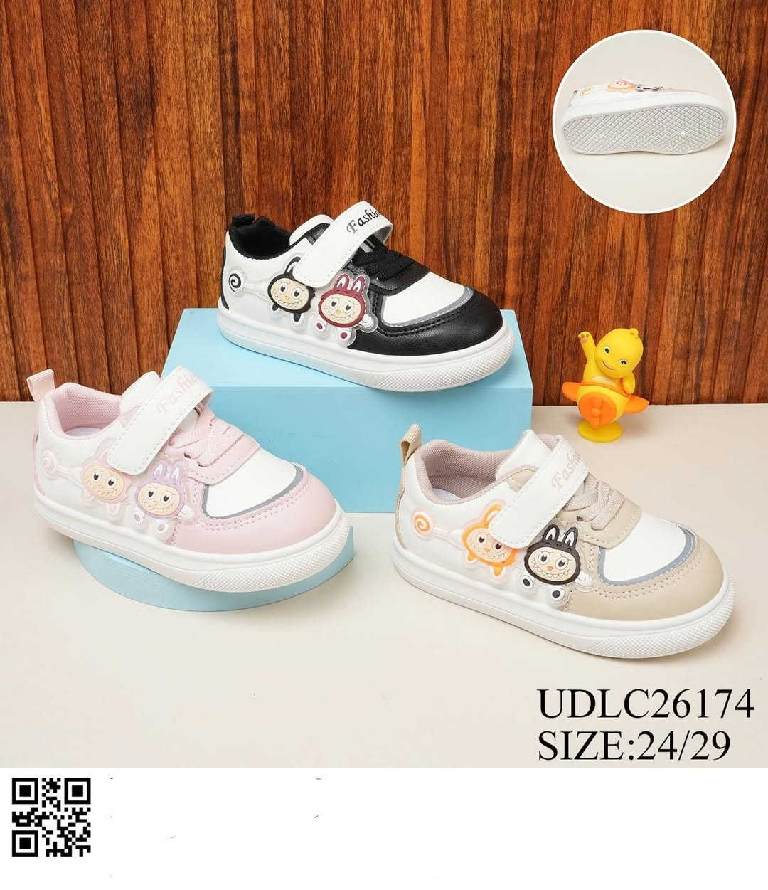 توفرت بوتينات مع سكجر اطفال قياسات كاملة باحدث الموديلات 😍

انسب الاسعار تجدوها عدنا زورو موقنا ديالى بعقوبة مجمع التحرير مجاور مدرسة موسى بن نصير 
الحجز والاستفسار مراسلة الصفحة او ع واتساب ***********
