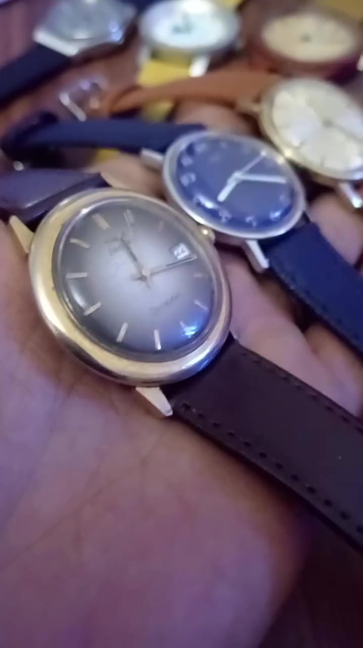 تايمكس قديم نضافه تامه القطعه ٥٠ الف


**إذا كنت صاحب هذا الإعلان وتريد حذفه لأي سبب، رجاءا أرسل رسالة إلى الدعم الفني**