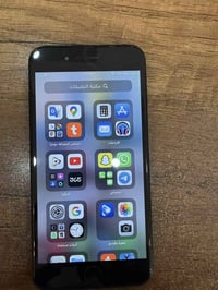 ايفون 7 بلاص للبيع ذاكره 128 التلفون نظيف كلشي بي شغال باستثناء الكامر...