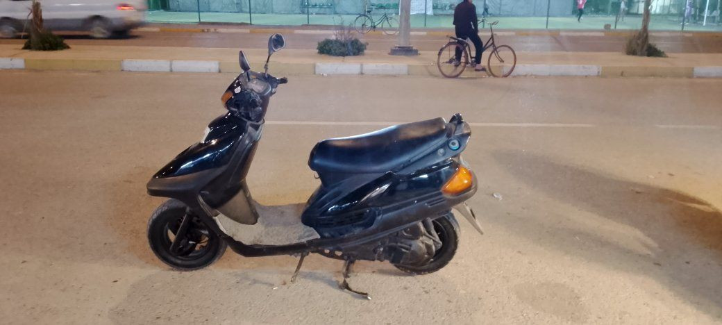 السلام عليكم فراشه فضائي للبيع مكينه فول نعومه شغاله سلف هندر كهربائيات شغاله بريكات امامي خلفي جدد كيجات شغاله السعر 475 وبيه مجال للاتصال ***********
