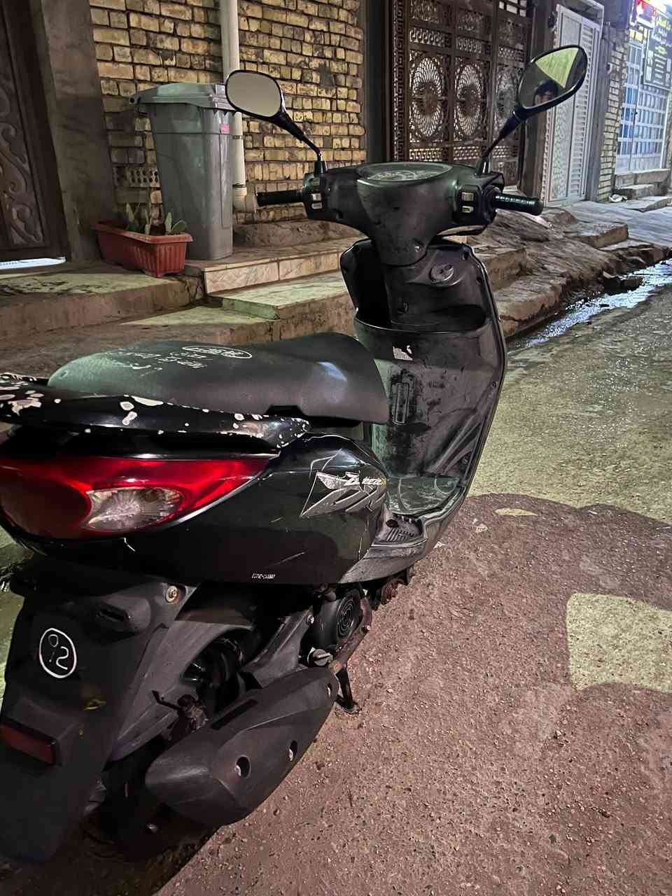 السلام عليكم دراجه بريز لايت جوه
فحل تجي بريك امامي دسك مكفوله من كلشي 
برغي ممفتوح بيها دراجه تجي وجيب فيتر وياك وتفحص كفراتها ومحرك كهربائيات كلها شغاله مكفوله من كلشي 
شرط شلعه ومعدل مكاني بغداد العبيدي 
***********
