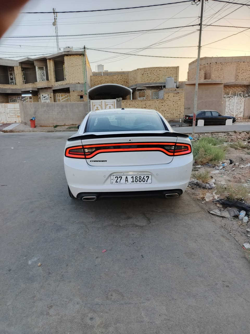 جارجر 2021اصل sxt بلاك توب  اصل حرة بسمي

وارد امريكي   حادث بسيط
ماشيه ٣٥ الف ميل محرك ٣٦٠٠

المواصفات :
* مصابيح أمامية زنون . 
* كشافات الضباب زنون . 
* المصابيح الأمامية مع LED . 
* حساسات خلفيه 
* شاشه مع نظام ملاحة
* الشاشة مع اوپشنات SRT . 
* ويل ارتي قياس 20 انج . بلادي
* مقعد السائق كهربائي
* تشغيل عن بعد . 
كشن حظن
* محدد سرعة بلوتوث . 
* كاميرا خلفية .
* دخول ذكي (بصمة) .
* ⁠استفسار ***********
* ⁠مكاني الشطرة
*
