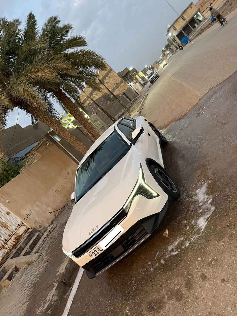 سيراتو 2025 k4 خليجي ضمان الدوليه محرك 2000دوش رقم بغداد فول موصفات بصمه مكاني سماوه ***********
