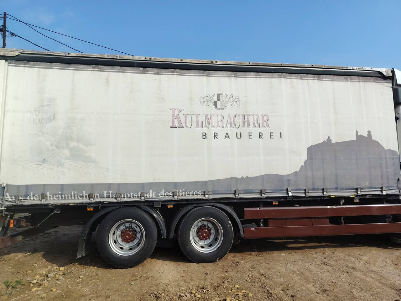 السلام عليكم للبيع
جادر مسرح جديد كاعيه جديدة           ***********
