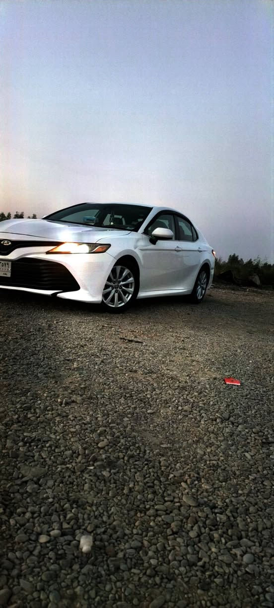 كامري 20امريكي موصفاتLE  معروفه
شاشه تحكم ستيرن جهتين  كير 8نمر
لون ابيض ثلجي ليت زنزن قياده ذاتي
توقف ذاتي تحكم صوتي 
سياره مال بيت كمله مكمله علا 24حبيه
تخم تير  تخم دسكات   دومشه  بلديه  نفس لون شرط نوزل ما مفتوح بيه
 سياره بلاديه ضربته كلش بصيطه  بدون دواخل بدون ايرباك حدثه بصور وسونار  بجم كبس  سياره ماشيه 83ميل   مختصر الحجي الف ما ذب عليه  بسمي تحويل ثاني يوم  مكان ديالئ بعقوبه  طريق دله عباس سراحق 
للستفسار ***********
***********  اتصل وبخدمتك
