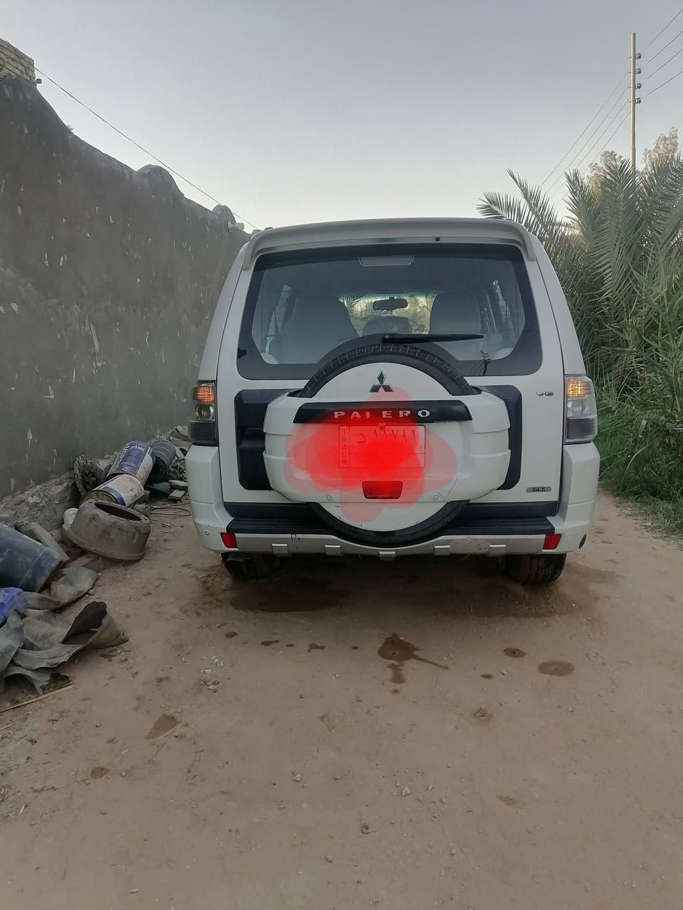 سلام عليكم باجيرو حبتور 2010كفال عامه قطعه وحده  جاملغ امامي فقط فول مواصفات  فول واحد على واحد 3500سياره جديد مال جناي السعر 145بيه مجال قليل*********** المكان كربلاء
