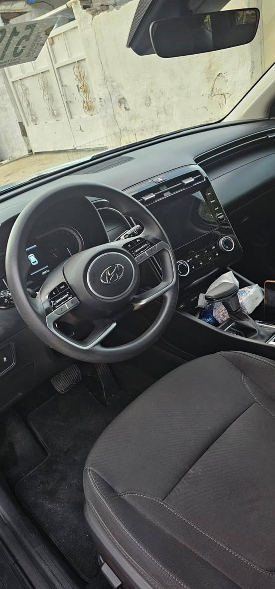 توسان 23فول مواصفات بس مو سلايت بدون حادث فقط دعاميه مبدل بلادي ماشيه 23الف كاتي  تترقم شمالي سعر قفل 185 محرك 2500 مكان السياره كركوك للاتصال ***********
