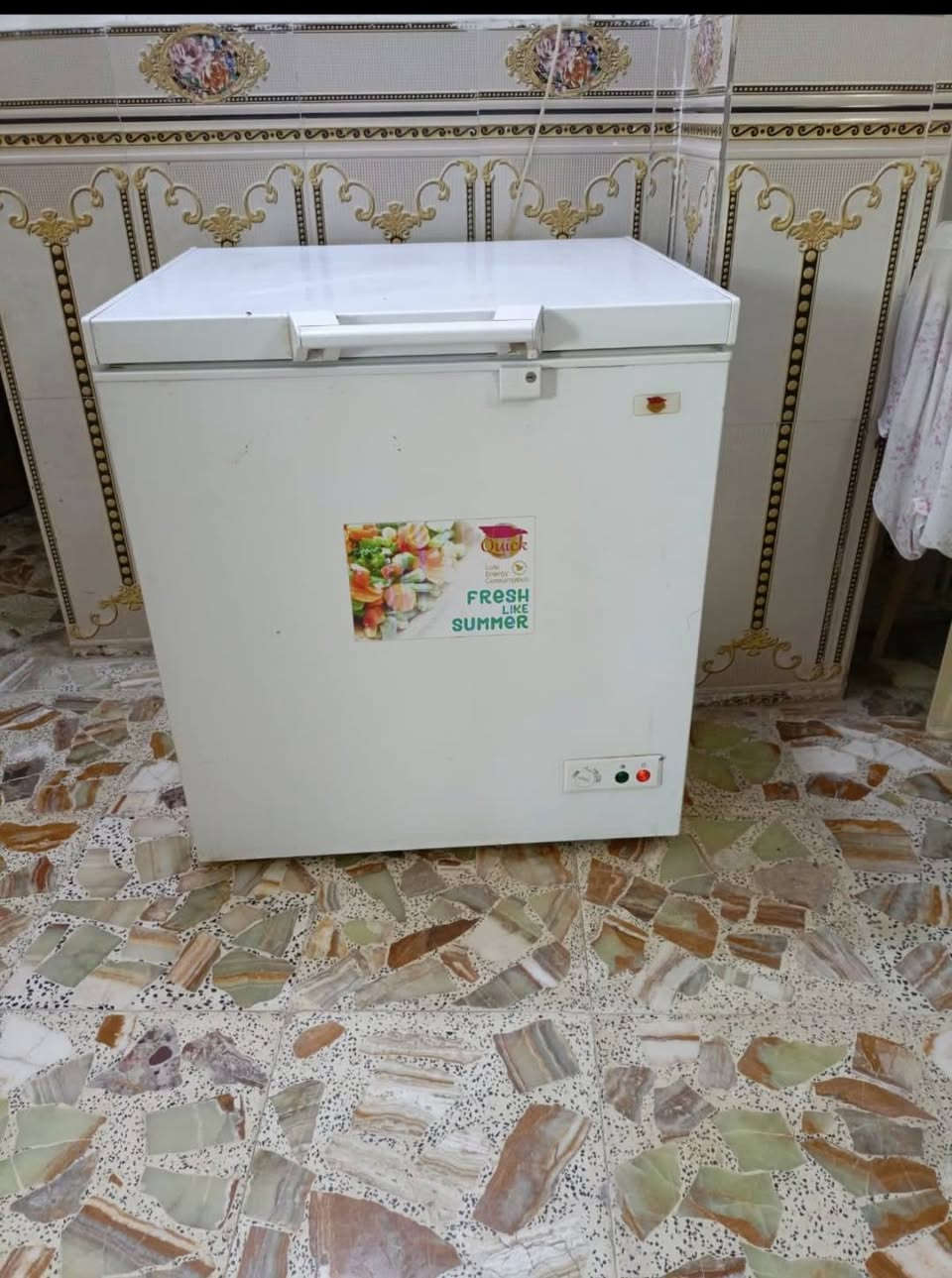 للبيع مجمده نضيفه شغالة وتخم 2 كبار وحده وسط و2 كراسي


**إذا كنت صاحب هذا الإعلان وتريد حذفه لأي سبب، رجاءا أرسل رسالة إلى الدعم الفني**
