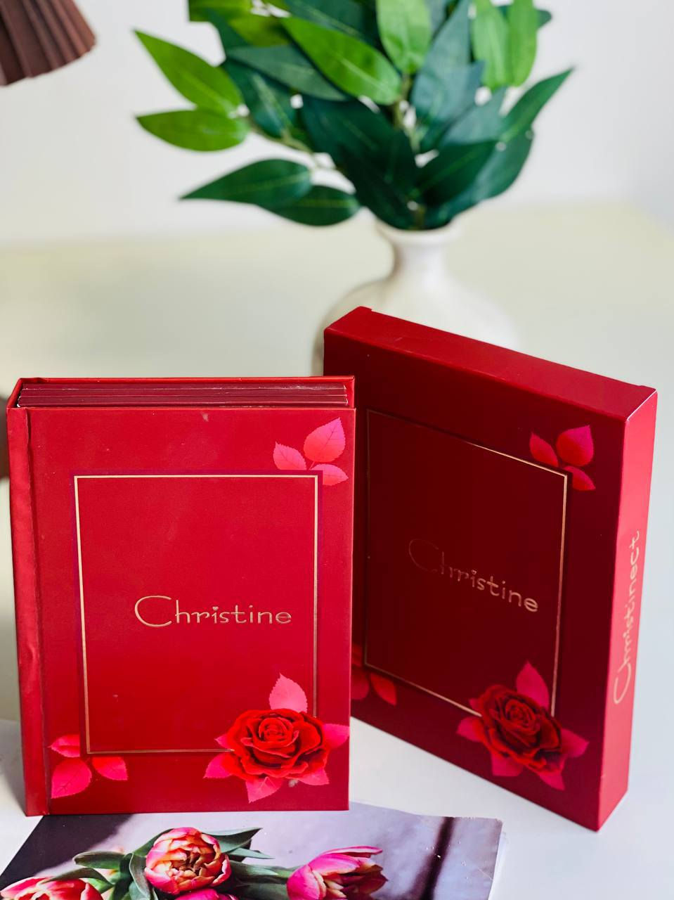 باليت كرستين الجديد ( دفتر الاحلام ) ❤️✋ خماسي 
يتكون من 24 لون آي شدو🙏
ومن 24 لون حمر يجننون 
و 6 تدرجات اضاءة هايلايتر💯
و 6 تدرجات بلاشر👍 
و كونتور ، باودر حواجب✅
الاصلي


**إذا كنت صاحب هذا الإعلان وتريد حذفه لأي سبب، رجاءا أرسل رسالة إلى الدعم الفني**