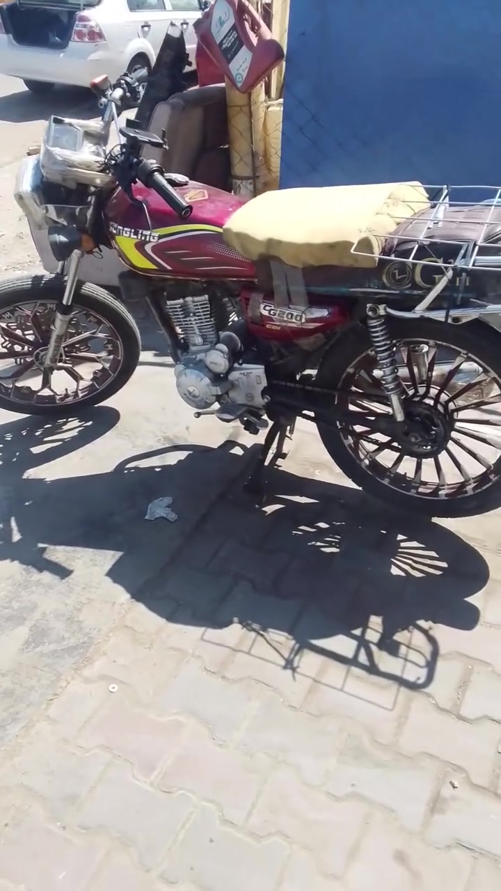 السلام عليكم سولينك 200cc
موديل 25 
العنوان بغداد الخضراء
الرقم   ***********
السعر 600
