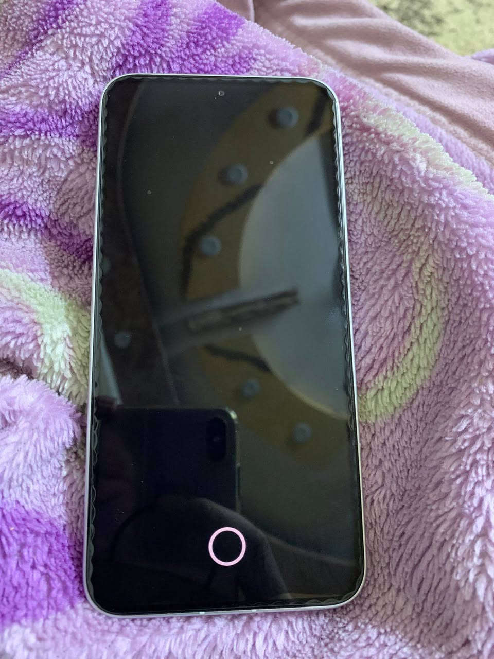 بوكو F7
جهاز نضيف ماصر هواي من ماخذا جهاز مكفول 
مكان بغداد مدينة الصدر 
***********
