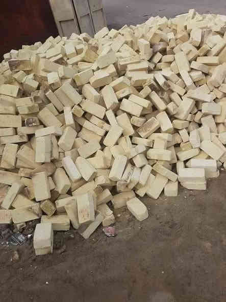 🧱 طابوق  درجة أولى – خالي من الأملاح 🧱
✅ جودة عالية – متانة مضمونة – مواصفات مطابقة
📦 الكمية: 4000 طابوكة + زيادة 300 طابوكة مجاناً!
📍 الموقع: كوت
🚚 توصيل إلى كافة المناطق

📞 للاستفسار والطلبات:
***********

اختار الصح… اختار الطابوق ا💪
