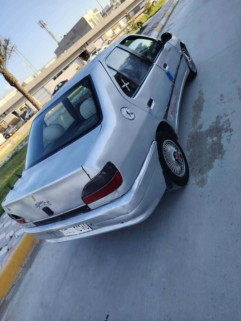 سياره بيجو 2002رقم دياله
صاحبه ماندلو سياره جاهزه شغاله كلشي مابيه
بس صدره شوي تعبان 
السعر المطلوب 19ورقه وبيه مجال 
ويرهم مراوس حسب القناعه
اتصل ***********
