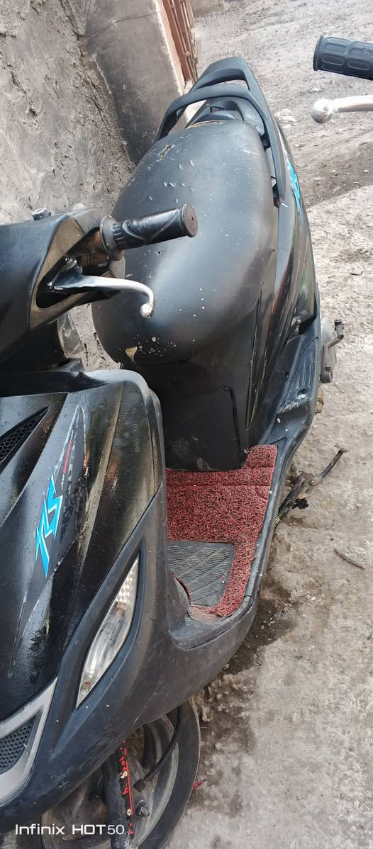 سلام عليكم مرخصت مديل الكروب دراجه للبيع ماصارله هواي من امجفت القراض كله اصليه المجفت بيه الله شاهد الدراجه اي نقص مابيه بس باتري واكر اوروح مصبوقه جماليه السعر 300 اوبيه مجال للشراي الا ماتشتري لاتعبني يا حبيبي هذا رقمي مو دامن اتواجد عل خاص ***********
