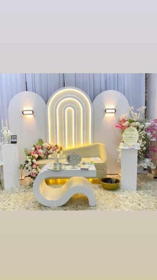 كوشات الماسه للمناسبات 
كلشي حسب طلبكم /كوشات عرس/كوشات مزدوج/كوشات حنه/كوشات خطوبه/ كوشات اعياد ميلاد/كلشي متوفر وموديلات حديثه/سيارات زفه موديل حديث/كامرات للإيجار/عنوان القائم الكرابله شارع الجوه مقابل الديوان /***********
