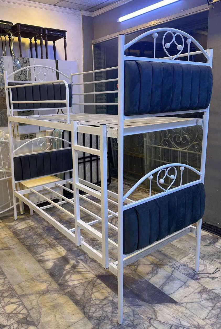 سرير حديد ابيض او اسود
سرير حديد طابقين 

سرير حديد ودوشمة طابقين

قياس 90 في 190 

او اي قياس حسب الطلب 

السعر 220 الف 
للحجز واتس اب
***********
