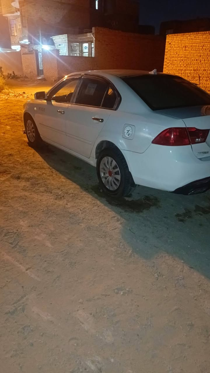 اوبتيما موديل 9 خليجي باسمي رقم بغداد الدولي جاهزه حداده تبريد تخم تاير دواخل حلوه شاشه كامره السياره بيه اربع قطع صبغ هلالات والباقي كفاله السعر 115 وبيه مجال مكاني شطره ***********
