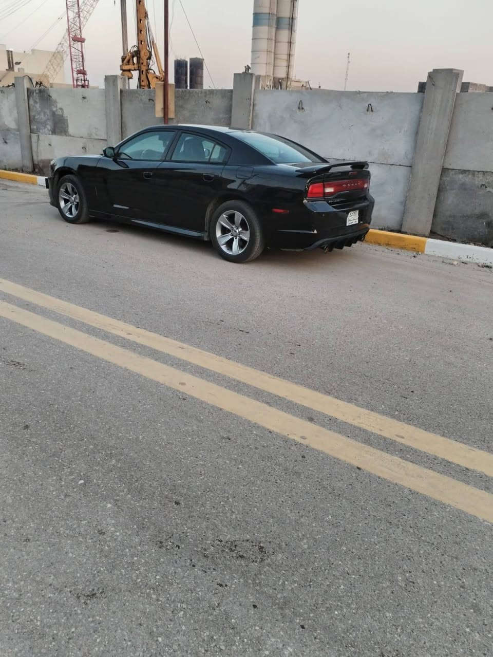 السلام عليكم
2014 بدون ايرباك رقم بغداد باسمي
استخدام شخصي ماشية 175000 الف كيلو متر
داخل جلد اسود
كشنات الأمامية ثنينهم كهرباء
تشغيل عن بعد
مواصفاتSxt
العنوان بغداد حي العدل
للبيع او مراوس موديل أحدث مع الفرق
السعر 145 ورقة
رقم موبايل***********
