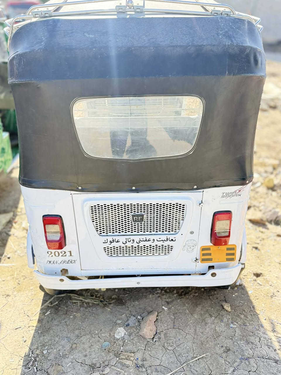 سلام عليكم تكتك للبيع موديل 21 شهر 12 رقم وسنويه مكفوله من صبق ومعجون مكاني ناصرية نتصل وأنه خادم ***********
