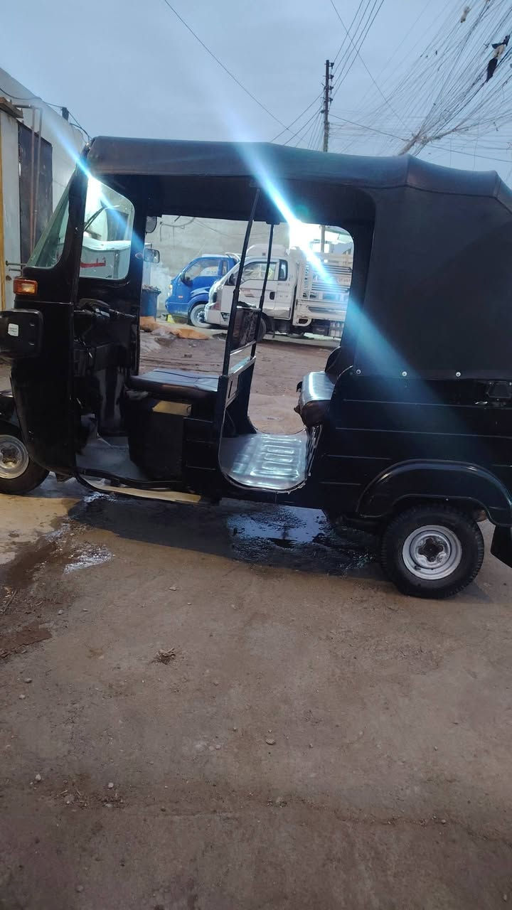 سلام عليكم شباب تكتك مديل 20مرقم بسمي تحويل ثاني يوم  تكتك خير من الله ما بيها معجون ولا مصبوغه تخم تاير كل خياس ما بيها تجي وتشوف بعينك  ملاحضه بيها شبر مشكوك بي مرجع بارد اريدها بسته وربع  *********** مكاني بغداد مشتل شارع مدارس
