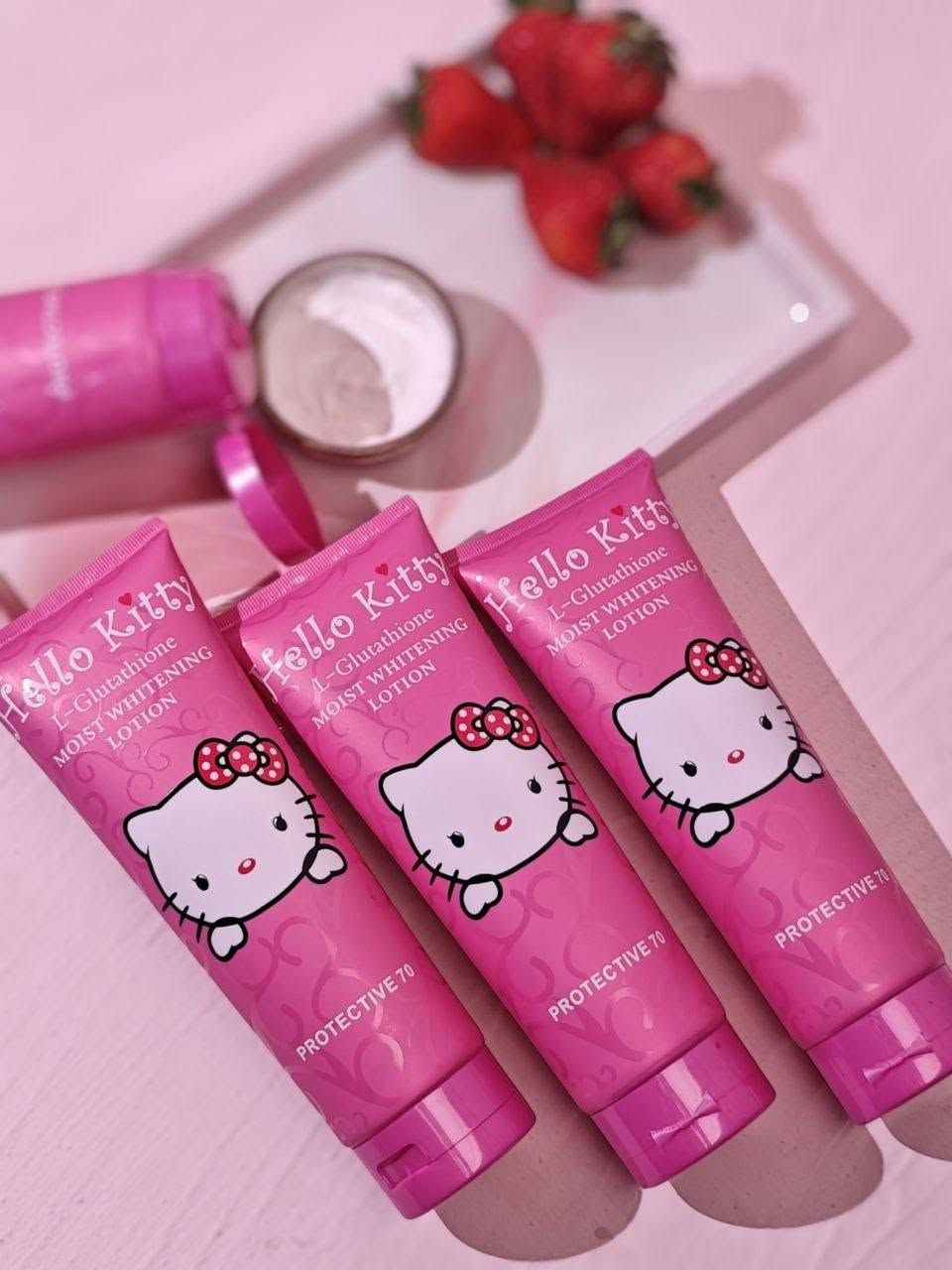 🌸 لوشن هلو كيتي الياباني الأصلي 🇯🇵✨
لكل بنية تدور على بياض طبيعي ونعومة فائقة، وفرنالكم المنتج السحري الأكثر طلباً!
ليش راح تحبّيه؟ 🤔💖
 تبييض وترطيب فوري: يبيّض البشرة بلحظات وينطيها نضارة وإشراقة طبيعية تدوم لأكثر من يوم، وبدون ما يترك أي أثر أو بقع.
 حماية عالية من الشمس: يحتوي على نسبة حماية SPF 70 ليحمي بشرتِج طول اليوم 🌞.
 مكونات مغذية: غني بالجلوتاثيون اللي يفتح البشرة تدريجياً ويعالج التصبغات.
 عناية متكاملة: يرطب بشكل عميق جداً، ومناسب لكل أنواع البشرة.

#كوزمتك #تجميل #مكياج #عناية #ميك_اب #ميكب_ارتست #جمال_طبيعي #منتجات_تجميل #روتين_جمالي #لمسة_جمال #ماركات_عالمية #لمسات_سحرية


**إذا كنت صاحب هذا الإعلان وتريد حذفه لأي سبب، رجاءا أرسل رسالة إلى الدعم الفني**
