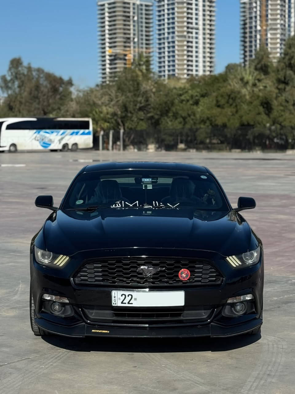 السلام عليكم
موستنك 2015 V6 كلين تايتل رقم اربيل دولي بأسمي لون اسود 
السياره بعدهه على وضع الشركه حته سبيرهه ماماشي بشارع بدون برمجه و لا تعديل حته العقل مامفتوح حجر البيئة بلادي موجود مو تركيب و بصمات اثنين و كتلوكات و ارضيات الشركه بيهه حتى براغي الرقم مال الدعامية الامامية والخلفية البلاديات موجودات وما مشدودات

مكينة 6 سلندر وكير ما ملعوب بيهن و ما مفتوحات على وضع الشركة حتى المكينة خرسة اي صوت ما بيها
كشن السايق كهرباء
تبريد ثلج ومنضومة كاملة جديدة والفريز مال موديل 21
ويل كب بلادي مالتهه لا عواج ولا تعديل 
كامره خلفيه
لحيه سيرفيني
جناح خلفي GT
شفقة جامة خلفية
اوراكل احمر
دفيوزر خلفي
شفتات ستيرن
ماشيه 79 ميل حقيقي
باتري جديد

السياره برغي واحد ماناقصهه صدر امامي خلفي جديد 

بيهه فقط الجاملغ الامامي الايسر مبدل اثر طخه خفيفه و البلادي موجود و مبين الطخه بيه وبيه بارد بالباب الامامي والجاملغ الخلفي

وياها الجناح واللحية الامامية البلاديات موجودات اضافة الى سكوب جامة خلفية و جناح عدد 2 اضافيات 
 
السعر 160 ورقة
***********

المكان بغداد السيدية
