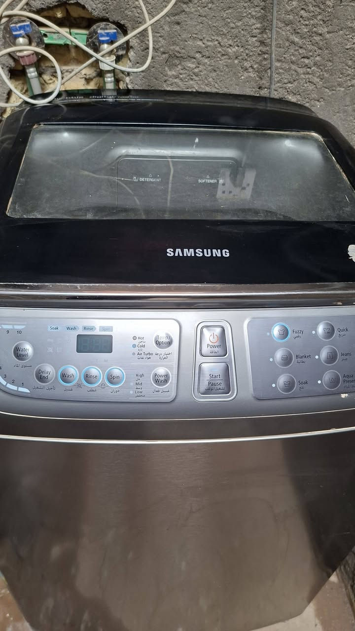 السلام عليكم غراض بيت للبيع السماوه حي النفط مستخدم شي قليل ابيع الكل سوه بيعه وحده للاستفسار ***********
