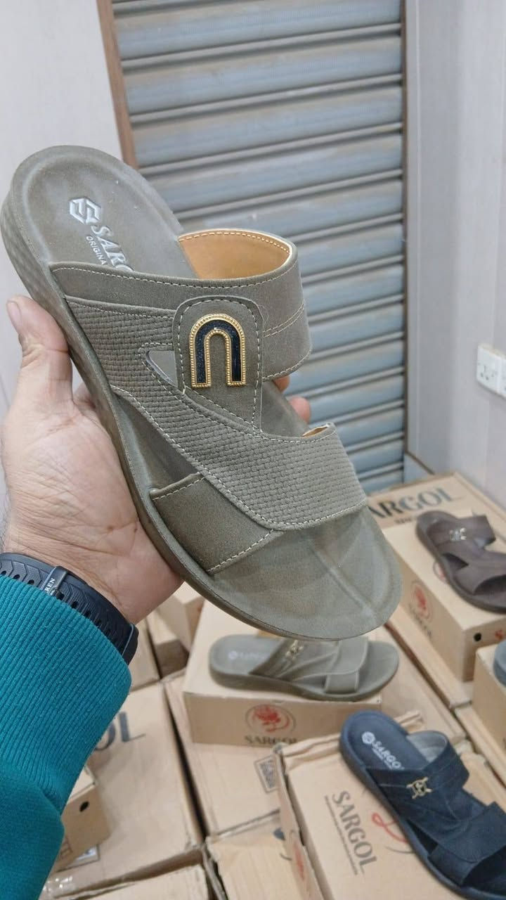 السعر ب٨ الف الزوج ب١٥ الف توصيل داخل بلد مجاني
القياسات من ٤٠ الى ٤٥


**إذا كنت صاحب هذا الإعلان وتريد حذفه لأي سبب، رجاءا أرسل رسالة إلى الدعم الفني**