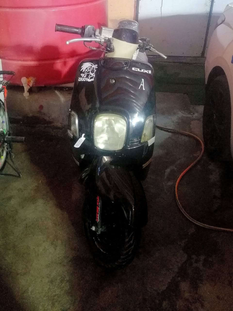 السلام عليكم دراجة ماكس بوليسي2007 أسود داخل كريمي مكينة كفالة بل جيس صوتهة ما ينسمع وين ما تريد تفحص مكينة افحص كلشي شغال بيها أشاير ودراجة صدك حلوة ونضيفة سعرها ١٠٠٠٠٠٠ مليون وبيها مجال
مكاني البصرة قبلة للأستفسار أكثر واتساب ***********
