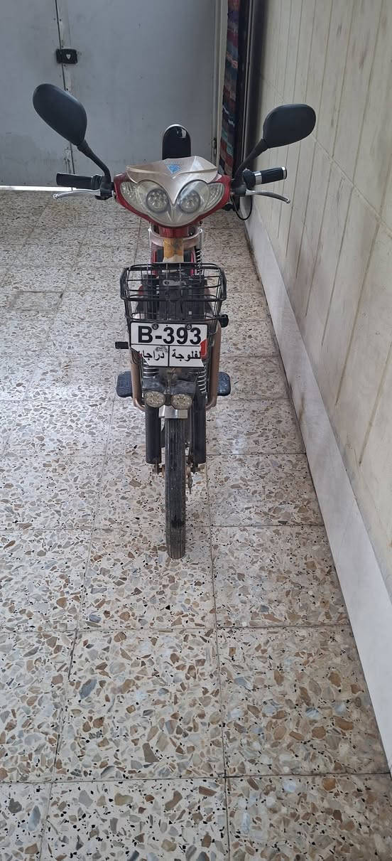 سلام عليكم دراجة شحن #للبيع  بحالة جيدة جدآ والبطاريات بدلتهن صار اقل من اسبوع السعر 300  وبيها مجال مكاني الفلوجة ***********
