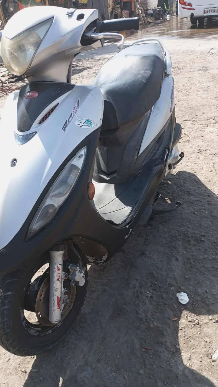 سلام عليكم دراجه كامكو جي فور اللبيع دراجه نكره سلف هندر شغال السعر 500 وبيهه مجال قليل مكاني نجف البراكيه شراي خاص وبيك خير وتدلل
واتساب ***********
