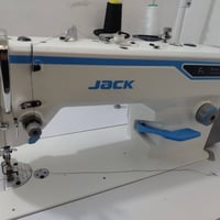 مكينه f6اصدار جديد مكينه مستعمله صار ١٠ ايام فقط استعمال قليل كلش  رقم...